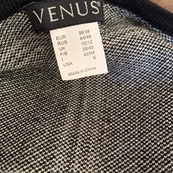 Venus Plaid Houndstooth Cardigan - Picture 6 of 7